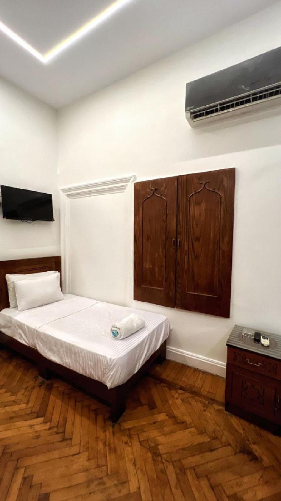 Minerva Grand Hostel Cairo Exterior photo